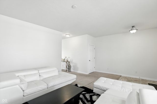 6736 Sonora Boulevard, Brownsburg, IN 46112