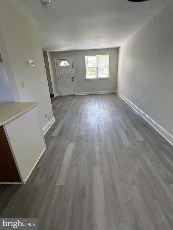 7 HARTRANFT AVE, NORRISTOWN, PA 19401 — photo 2