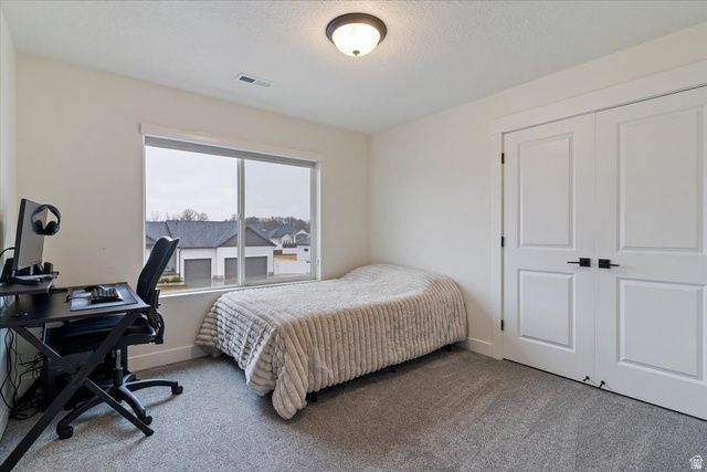 3118 W 1600 N, Clinton, UT 84015