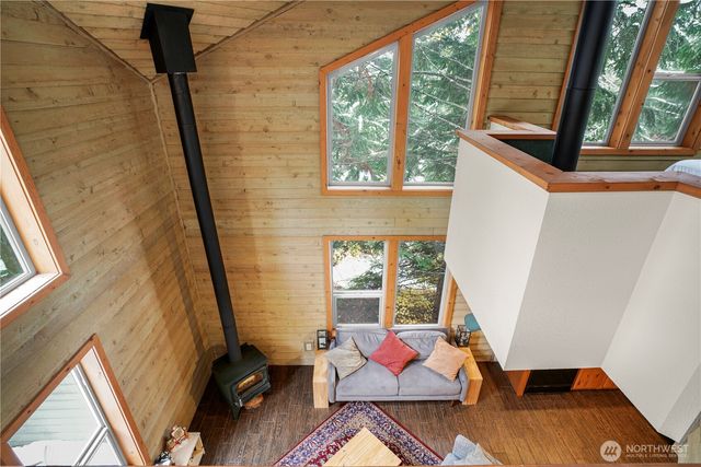 180 Chamonix Place, Snoqualmie Pass, WA 98068