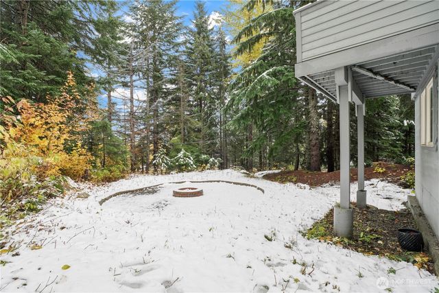 180 Chamonix Place, Snoqualmie Pass, WA 98068