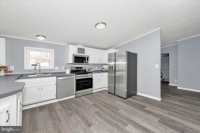 267 TEAL RD, Martinsburg, WV 25405