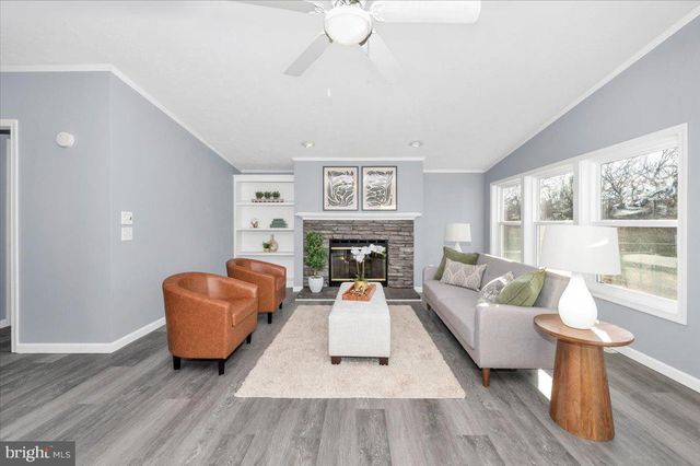 267 TEAL RD, Martinsburg, WV 25405