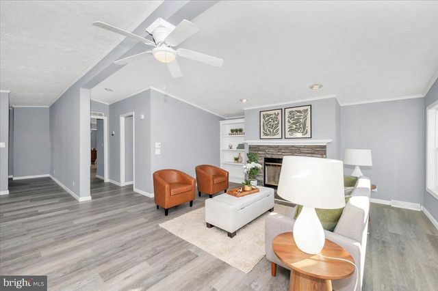 267 TEAL RD, Martinsburg, WV 25405