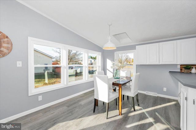 267 TEAL RD, Martinsburg, WV 25405