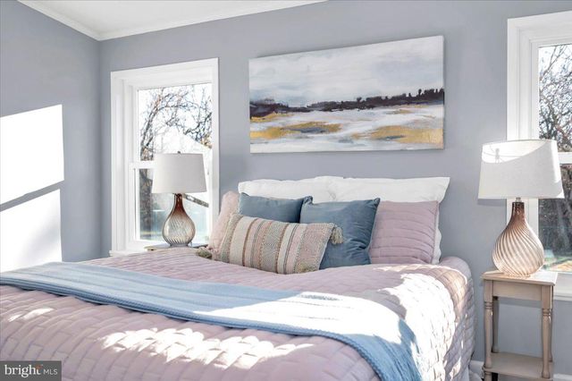 267 TEAL RD, Martinsburg, WV 25405