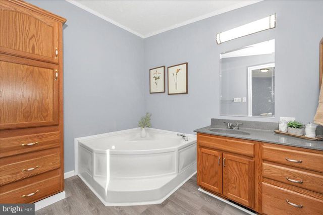 267 TEAL RD, Martinsburg, WV 25405