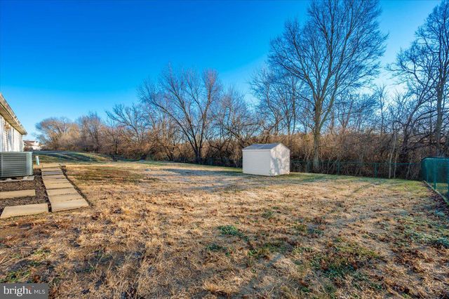 267 TEAL RD, Martinsburg, WV 25405