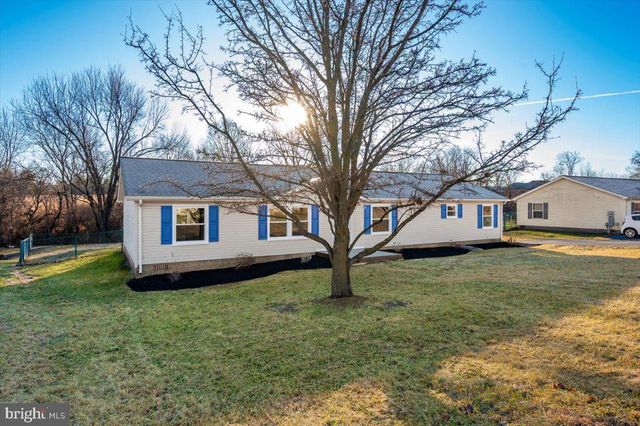 267 TEAL RD, Martinsburg, WV 25405