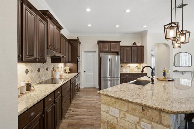 144 Milestone RD, Liberty Hill, TX 78642