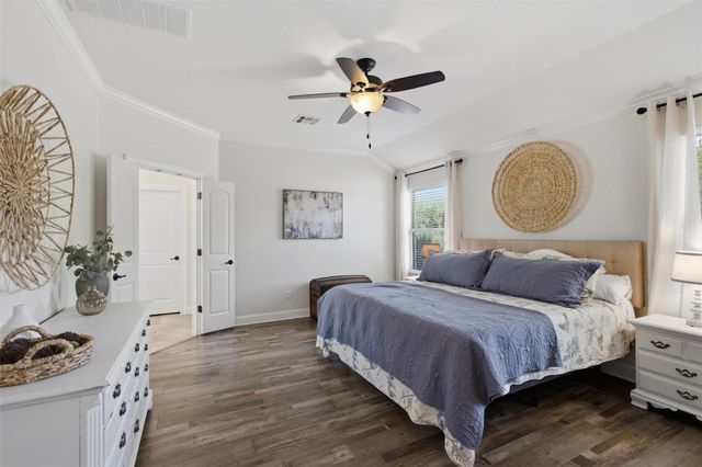144 Milestone RD, Liberty Hill, TX 78642