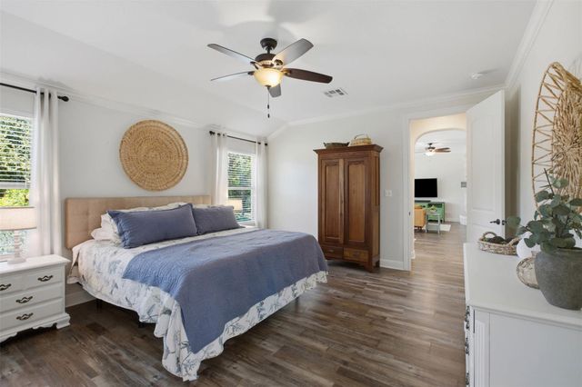 144 Milestone RD, Liberty Hill, TX 78642