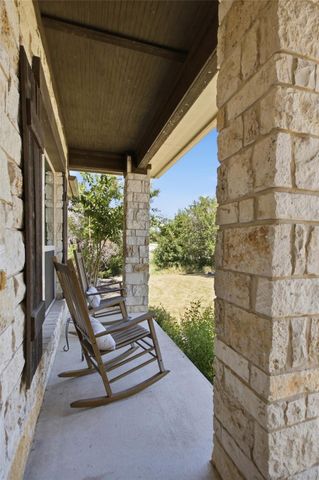 144 Milestone RD, Liberty Hill, TX 78642