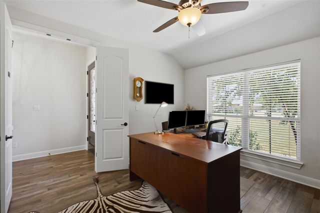 144 Milestone RD, Liberty Hill, TX 78642