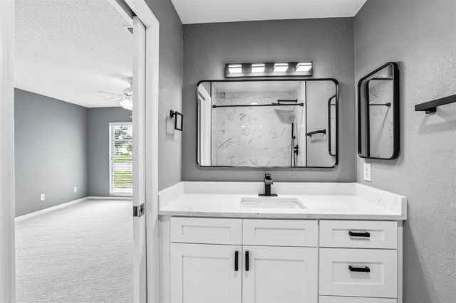 124 GLOUCESTER BOULEVARD 355J, Sun City Center, FL 33573