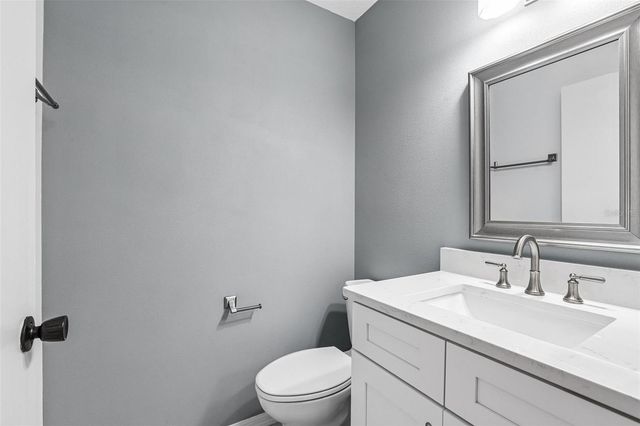 124 GLOUCESTER BOULEVARD 355J, Sun City Center, FL 33573