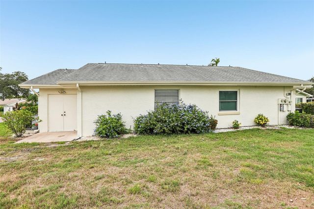 124 GLOUCESTER BOULEVARD 355J, Sun City Center, FL 33573