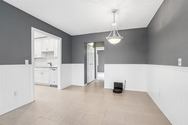 124 GLOUCESTER BOULEVARD 355J, Sun City Center, FL 33573