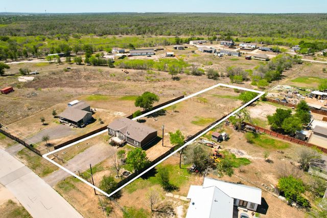 179 Sierra Rosa DR, Cedar Creek, TX 78612