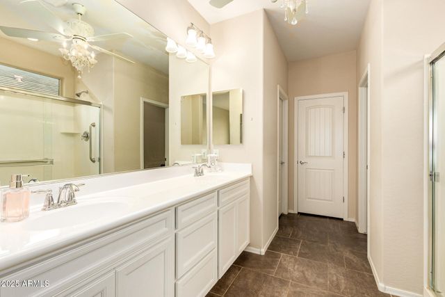 800 W DANISH RED Trail, San Tan Valley, AZ 85143