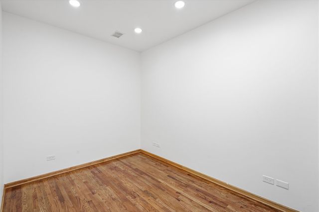 2723 N Clark Street 2ND, Chicago, IL 60614