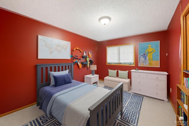 3360 Effingham Drive, Manhattan, KS 66503