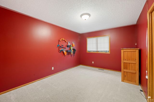 3360 Effingham Drive, Manhattan, KS 66503