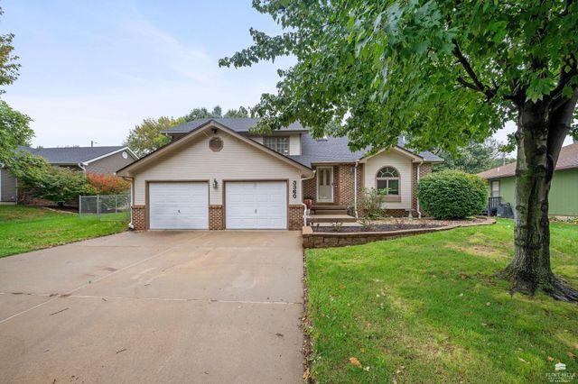 3360 Effingham Drive, Manhattan, KS 66503