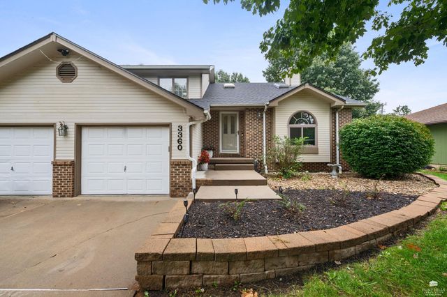 3360 Effingham Drive, Manhattan, KS 66503