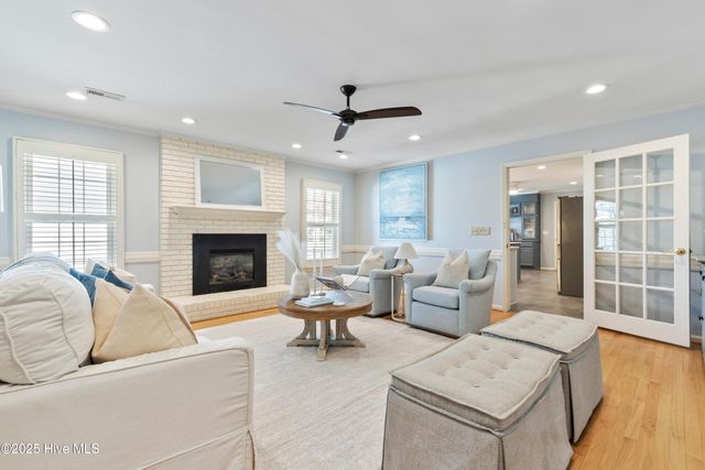 5900 Offshore Court, Wilmington, NC 28409
