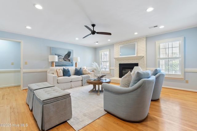 5900 Offshore Court, Wilmington, NC 28409