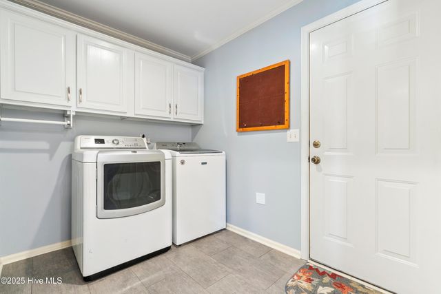 5900 Offshore Court, Wilmington, NC 28409