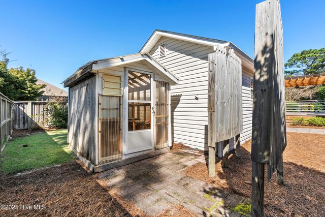 5900 Offshore Court, Wilmington, NC 28409