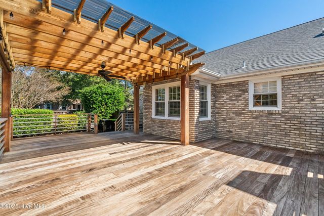 5900 Offshore Court, Wilmington, NC 28409