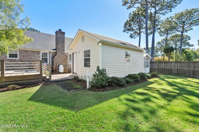 5900 Offshore Court, Wilmington, NC 28409