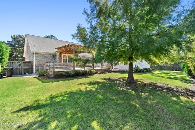 5900 Offshore Court, Wilmington, NC 28409