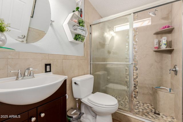 555 W WARNER Road 139, Chandler, AZ 85225