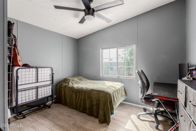 555 W WARNER Road 139, Chandler, AZ 85225