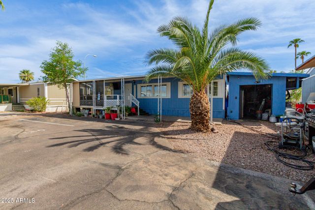 555 W WARNER Road 139, Chandler, AZ 85225