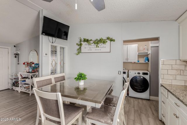 555 W WARNER Road 139, Chandler, AZ 85225