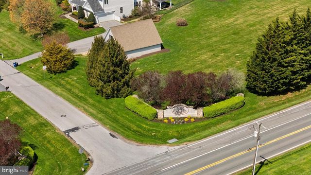 FARMINGTON, Woodbine, MD 21797
