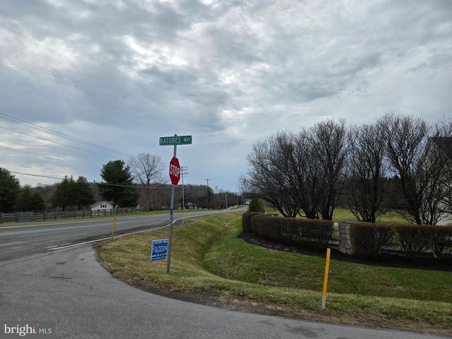FARMINGTON, Woodbine, MD 21797