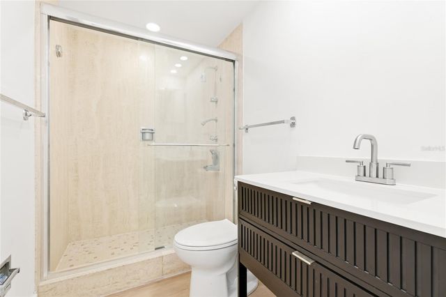 601 LONGBOAT CLUB ROAD 504S, Longboat Key, FL 34228