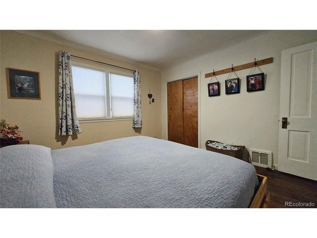 1008 W 7th St, Walsenburg, CO 81089