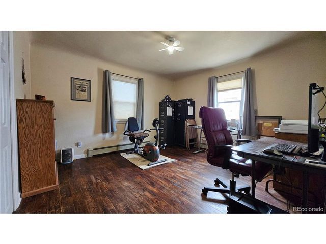 1008 W 7th St, Walsenburg, CO 81089