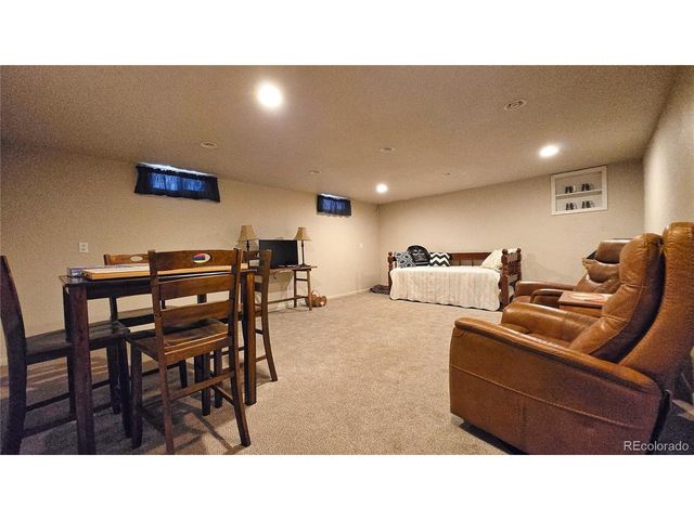 1008 W 7th St, Walsenburg, CO 81089