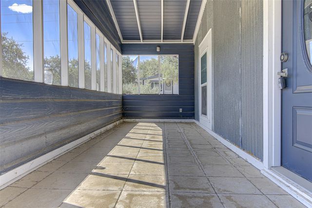 17308 E Darleen DR, Leander, TX 78641