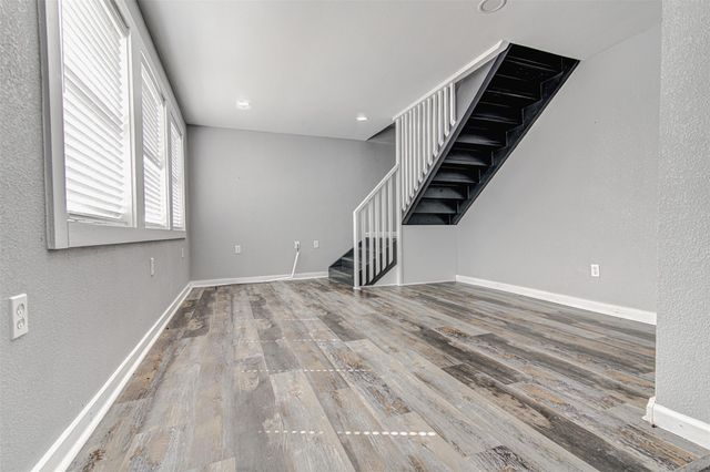 17308 E Darleen DR, Leander, TX 78641