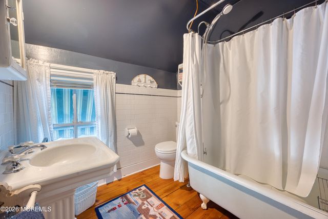 110 Heck Avenue, Ocean Grove, NJ 07756