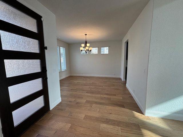 1080 Canuela Way, Justin, TX 76247